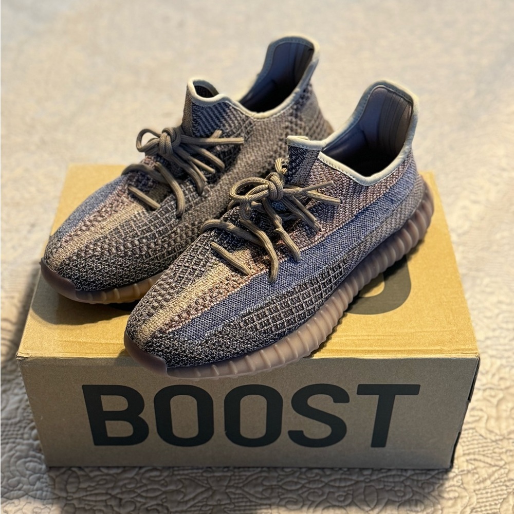 Adidas Yeezy Boost 350 V2 ‘Fade’ - Size 11.5